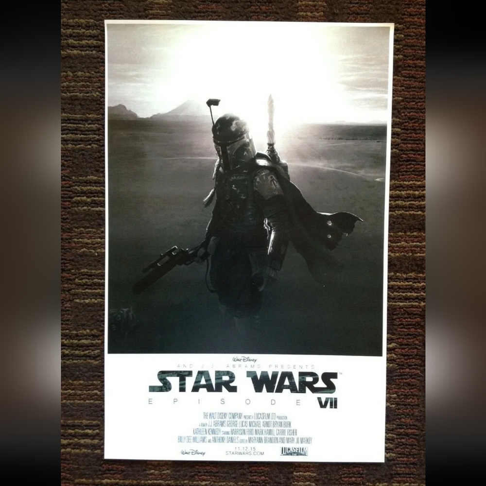 STAR WARS: EPISODE VII THE FORCE AWAKENS MOVIE POSTER 11 X 17 (STORMTROOPER)